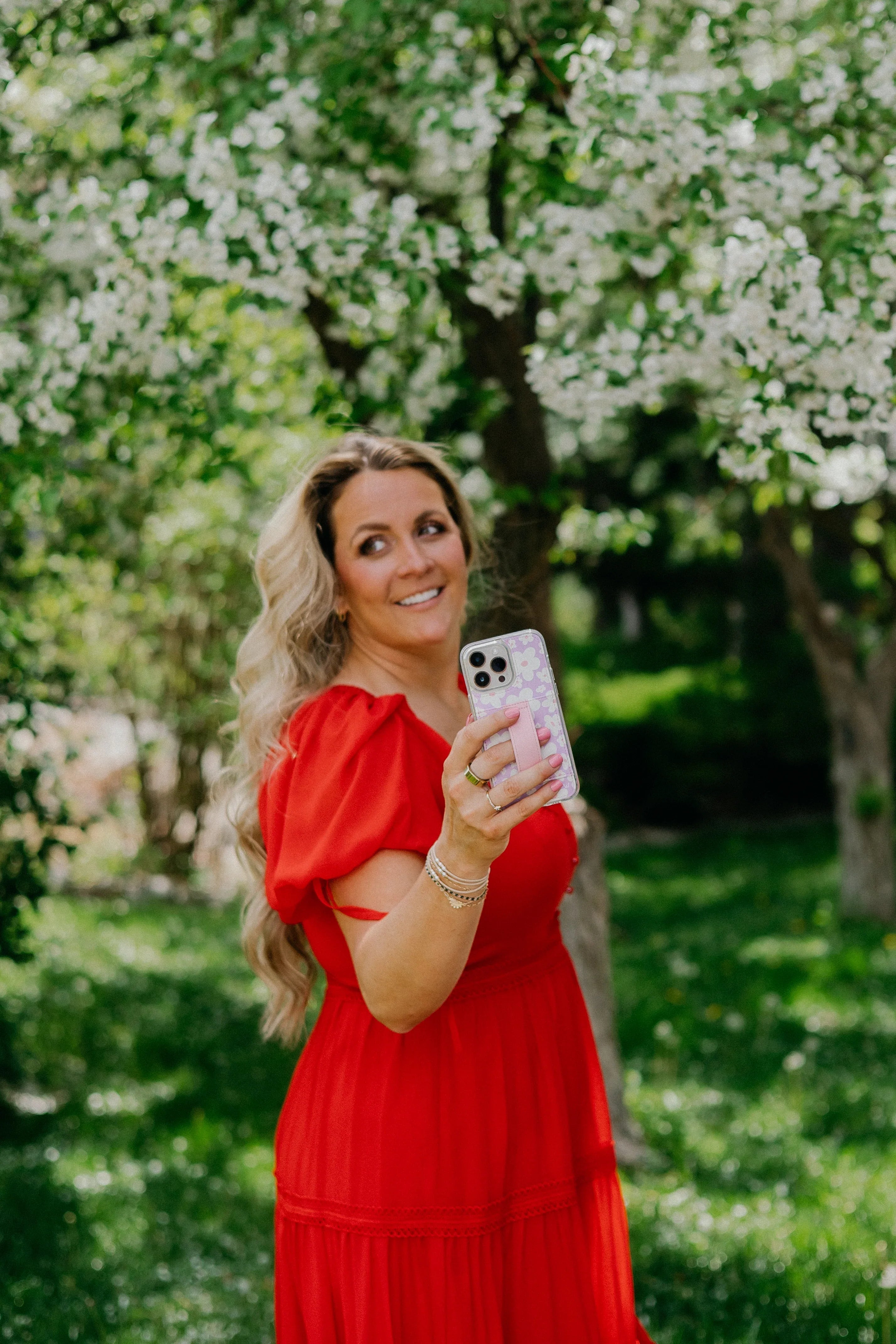 Vibrant Violett by Jasmine Rae