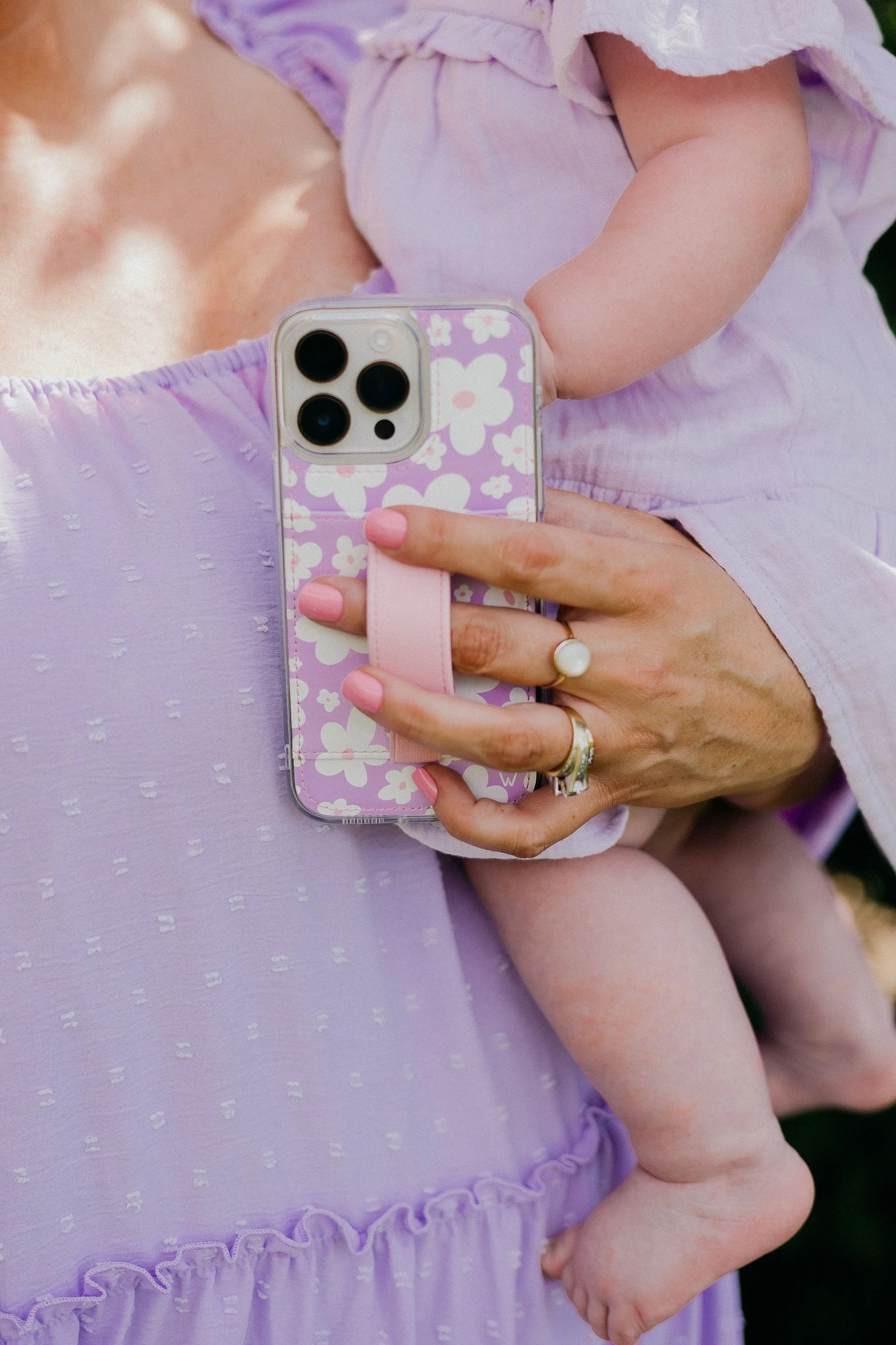 Vibrant Violett by Jasmine Rae